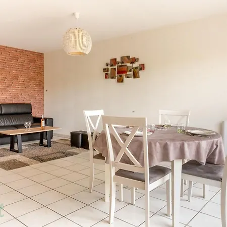 Francis Le Carval - Reze - Balcon - Parking Apartment